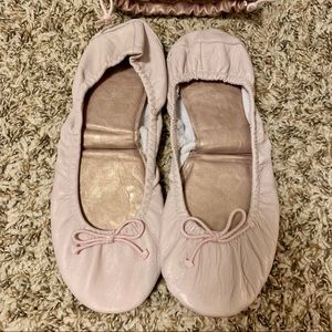 Gap Foldable Ballet Flats